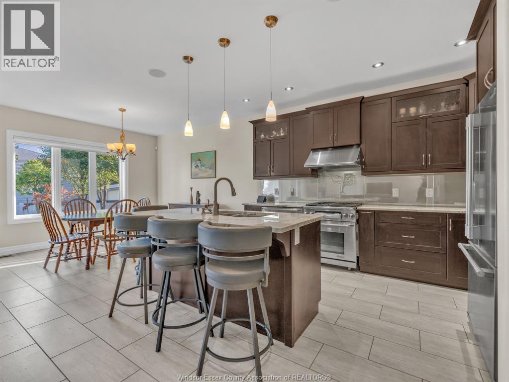 211 ROBSON - Image 7
