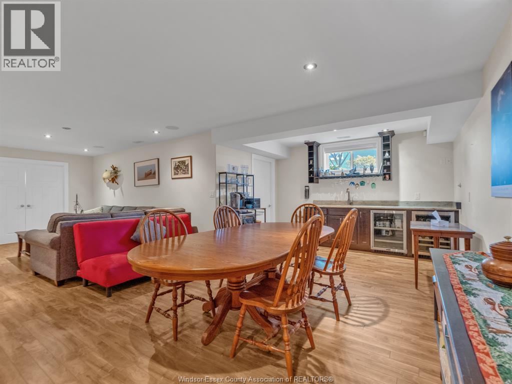 211 ROBSON - 29