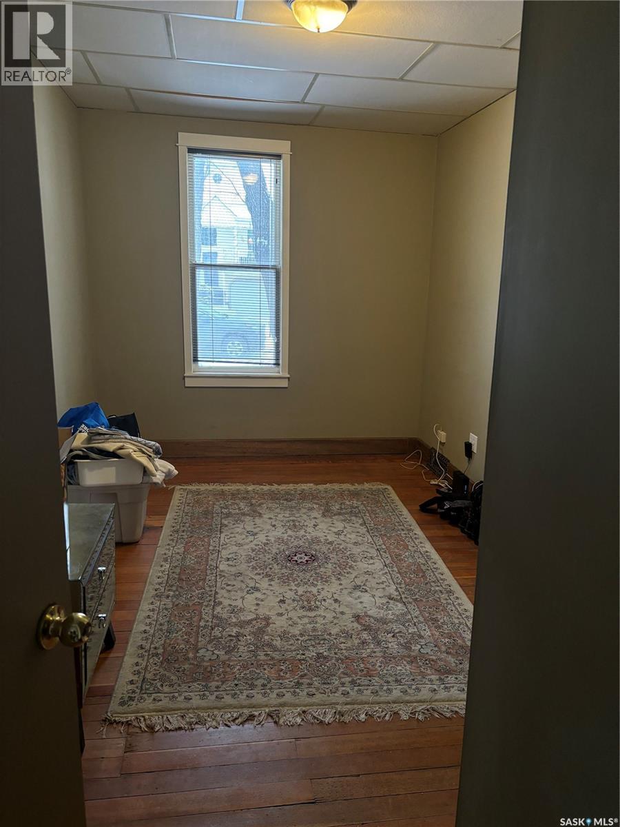 334 10th STREET E - 12