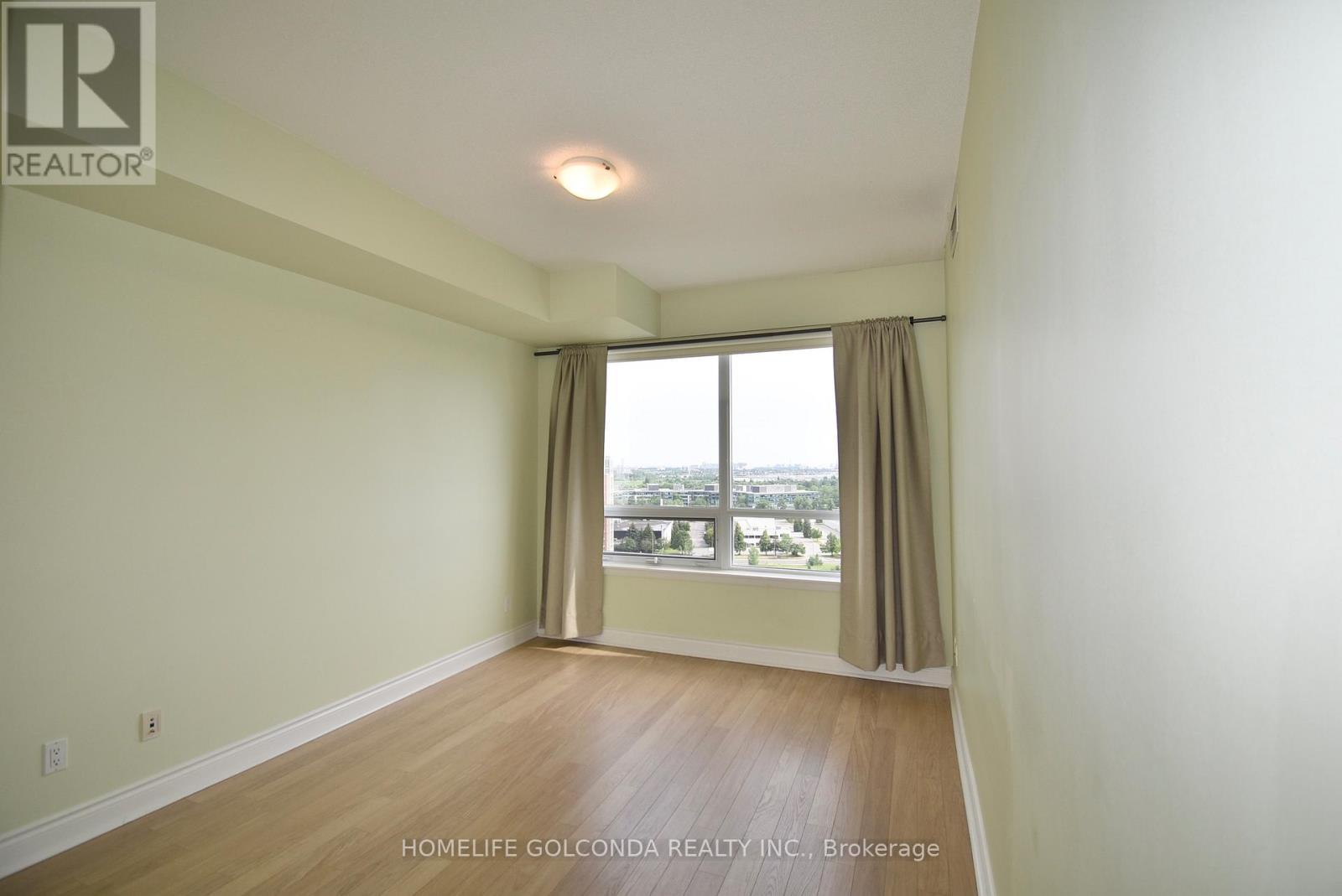 #1667 23 COX BOULEVARD - Image 16