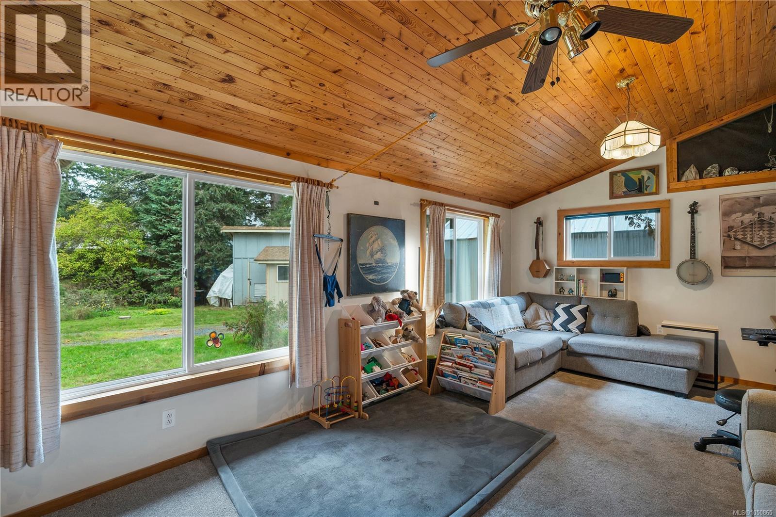 2243 Fearon Rd, Campbell River - Image 1