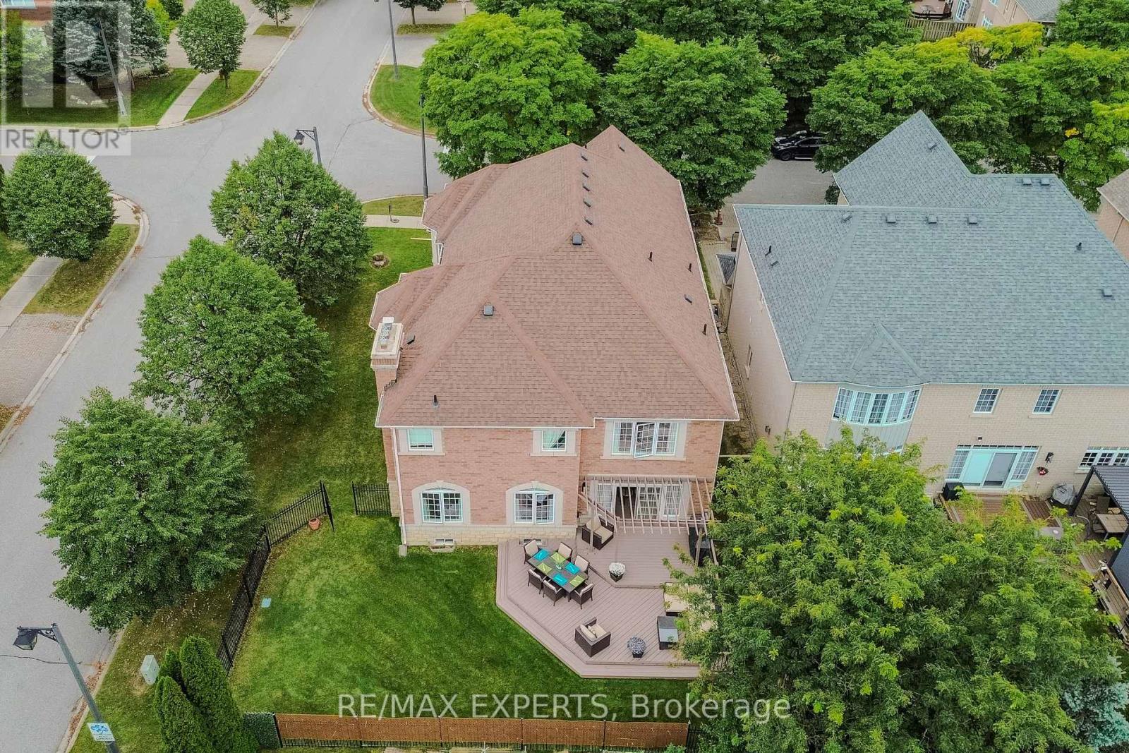 6 ELYSSA DRIVE - Image 3