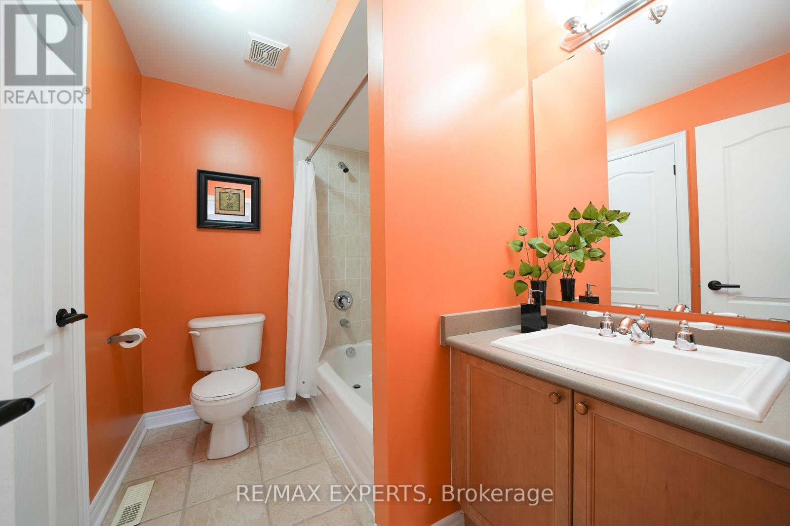 6 ELYSSA DRIVE - Image 34
