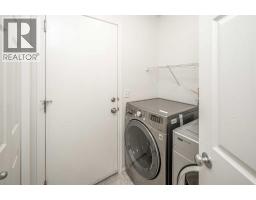 Bedroom - 112 Everridge Drive Sw, Calgary, AB T2Y4R4 Photo 12