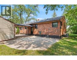 1905 Norfolk Street, Windsor, ON N9E1H6 Photo 23