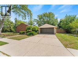 1905 Norfolk Street, Windsor, ON N9E1H6 Photo 27