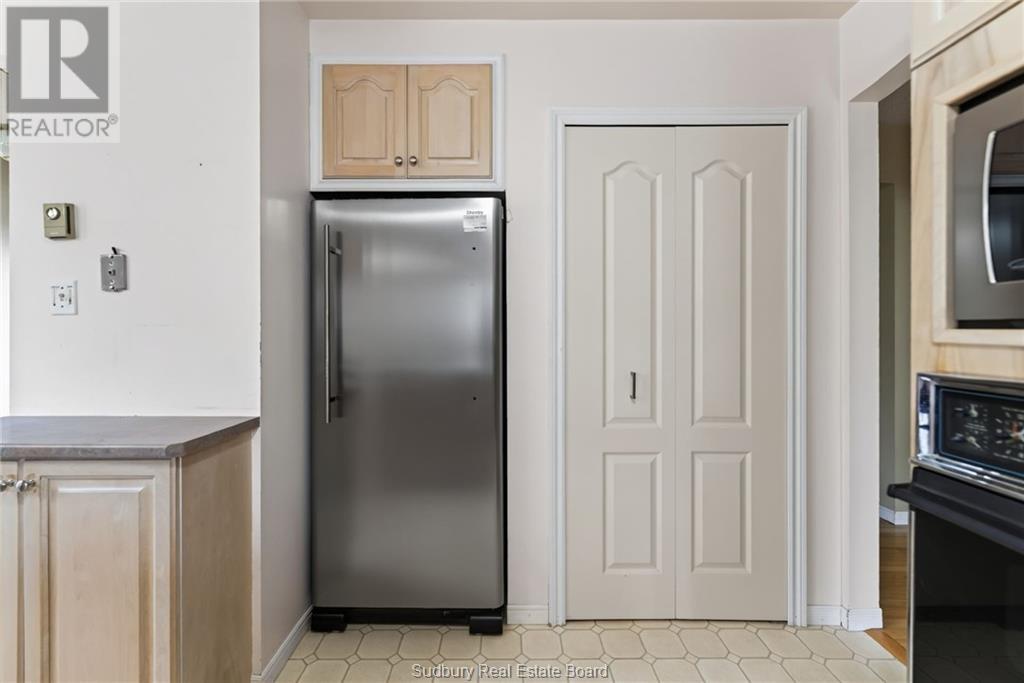 85 Ridgemount Avenue - Image 14