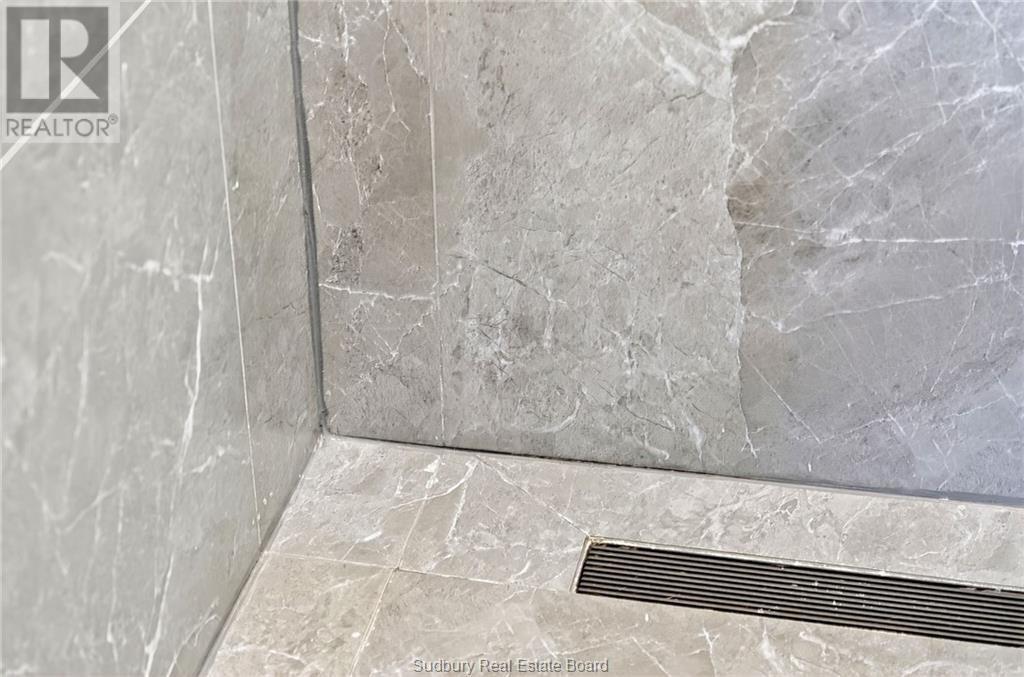 94 Hill Street - Image 34