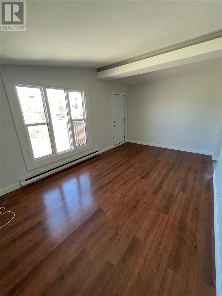 755 Ontario Street - Image 24
