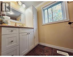 14 Collins, Copper Cliff, ON P0M1N0 Photo 14