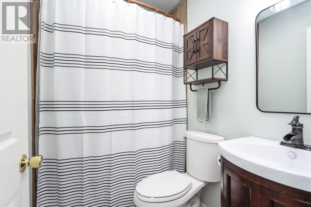 570 Main - 13