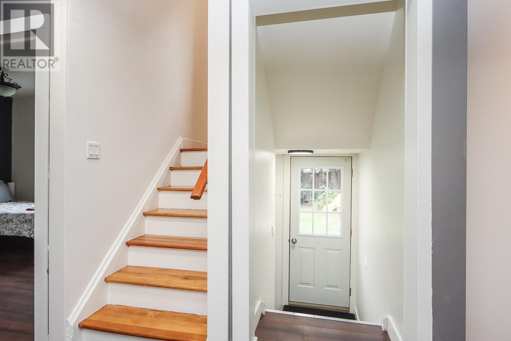 570 Main - 16