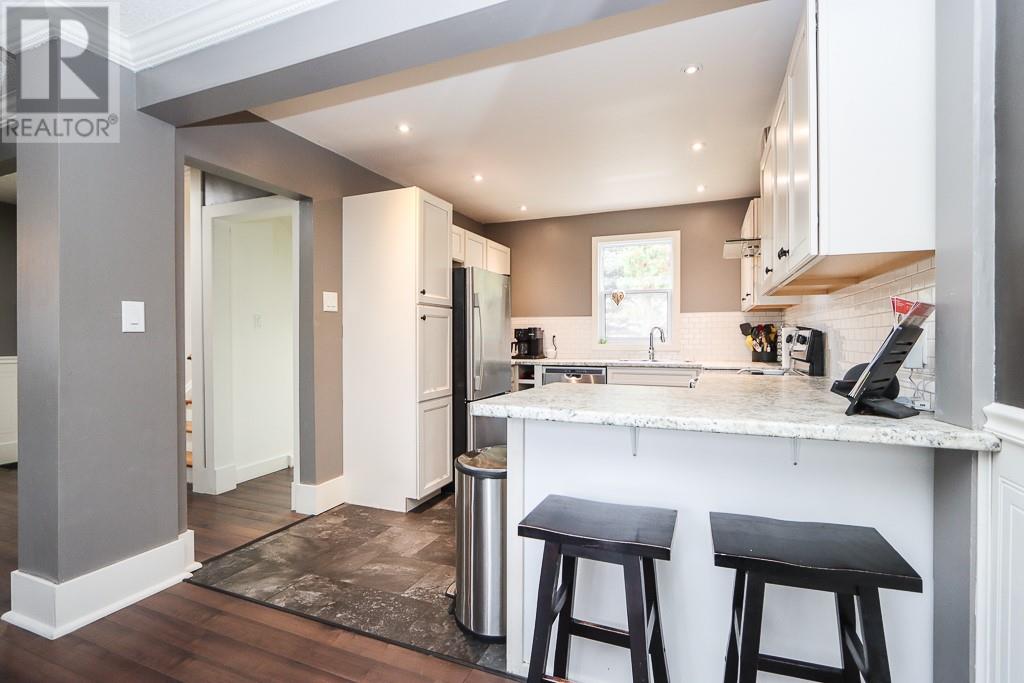 570 Main - Image 6