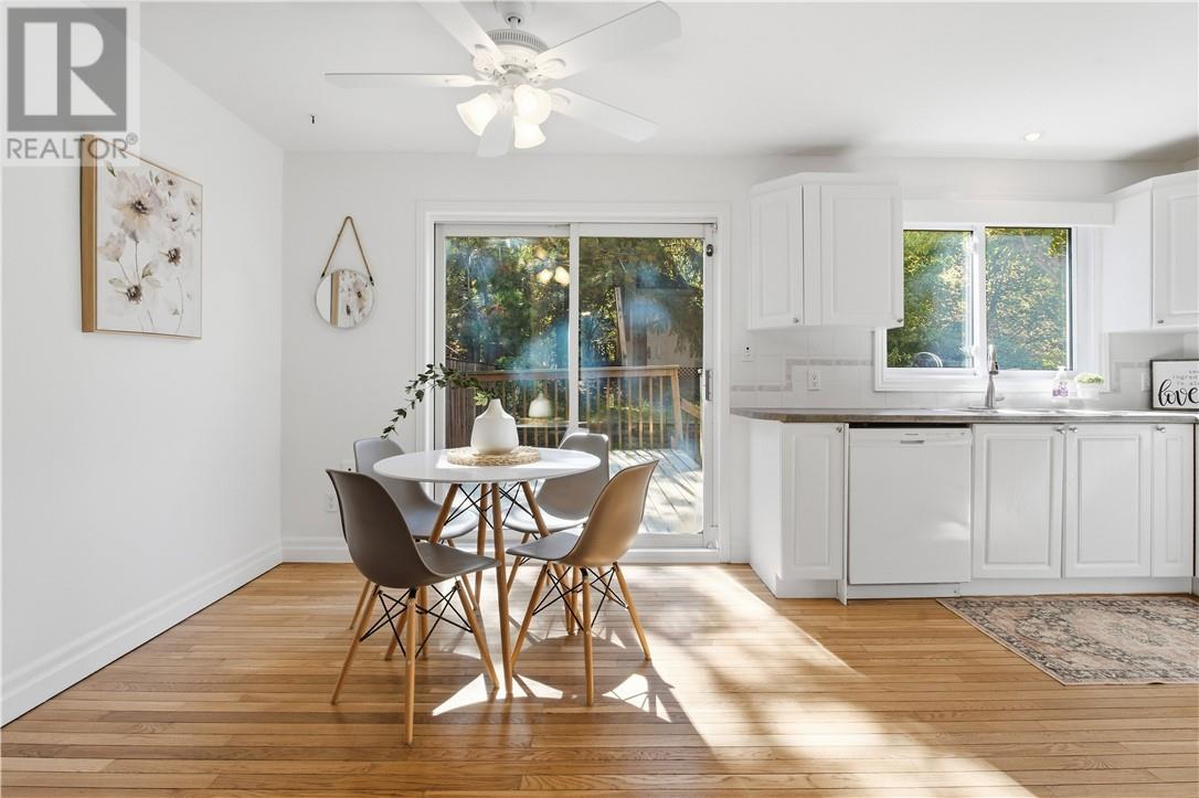 928 Beverly - Image 7