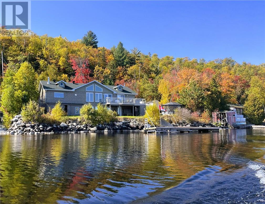 1675 West Bay Road - 1