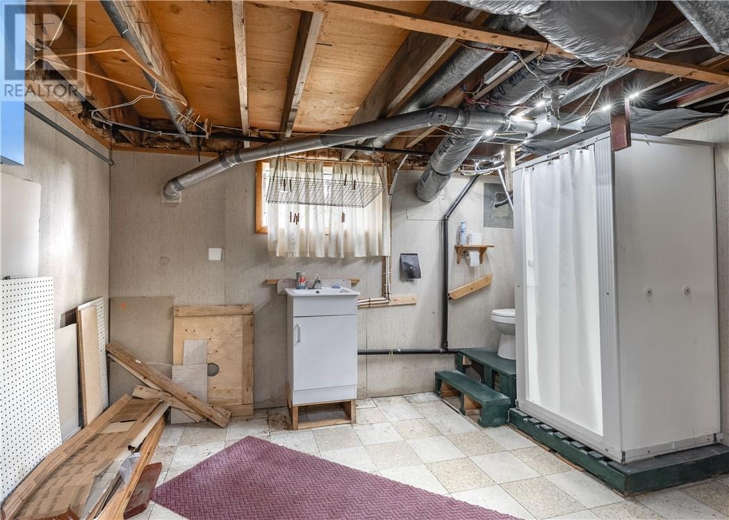 4738 Fergus Avenue - Image 29