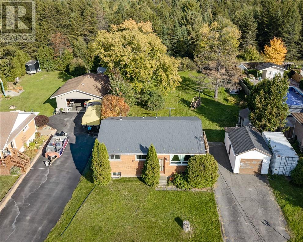 4738 Fergus Avenue - 31
