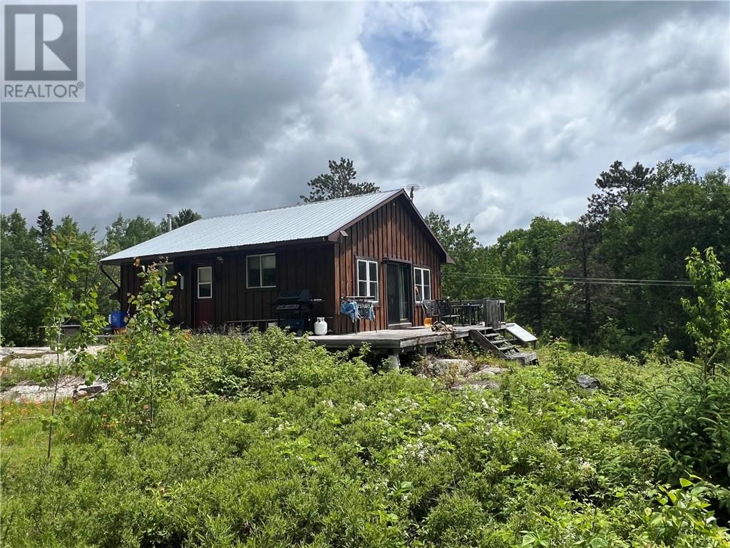 982 Musky Bay Road — photo 1