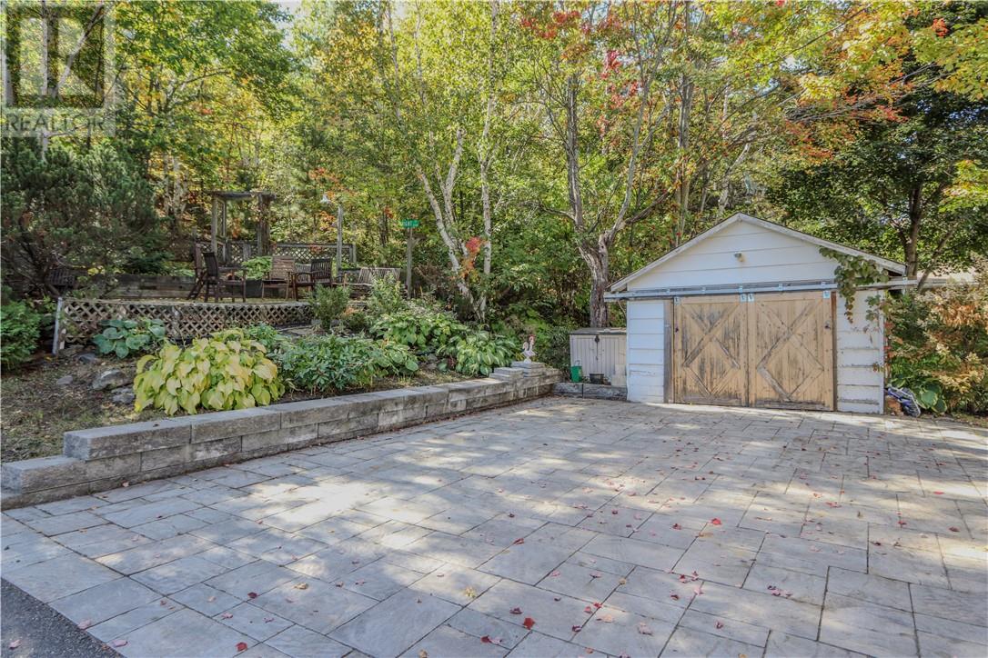 105 Wembley Drive - Image 3