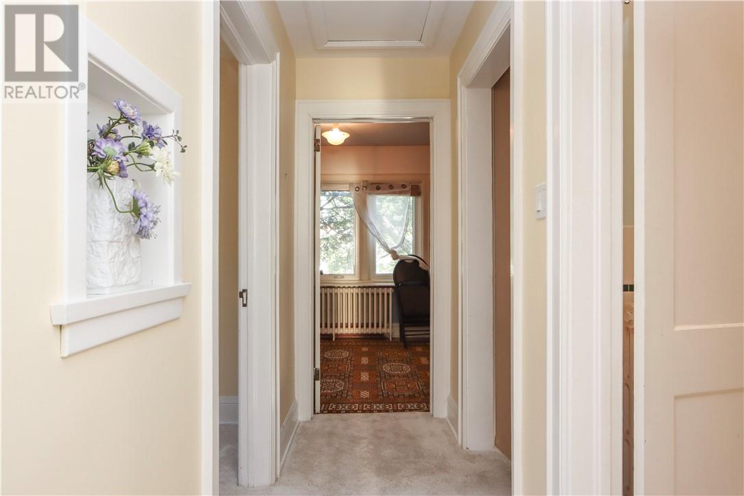 105 Wembley Drive - 30