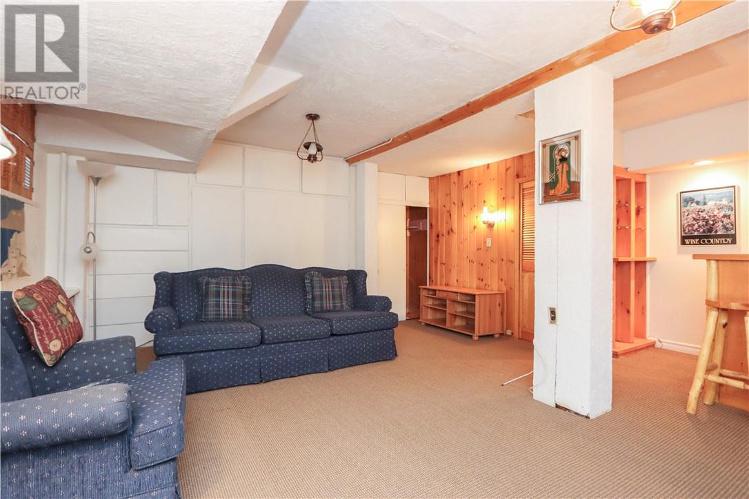 105 Wembley Drive - Image 54