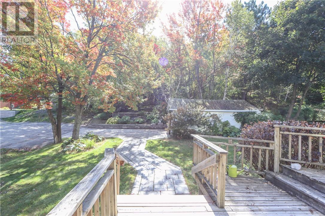 105 Wembley Drive - Image 62