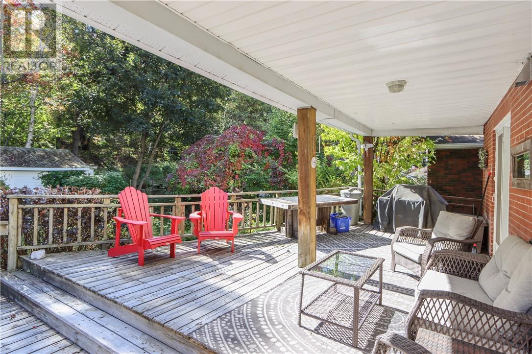 105 Wembley Drive - Image 65