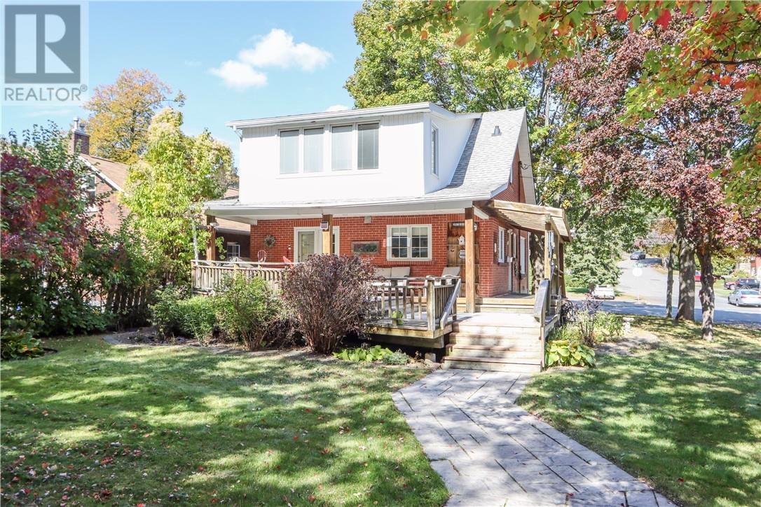 105 Wembley Drive - 70