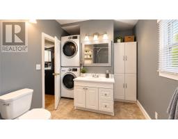 183 Eyre Street, Sudbury, ON P3C4B1 Photo 12