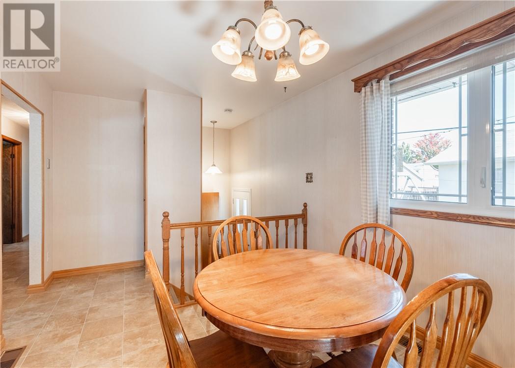 84 Neelon Avenue - Image 11