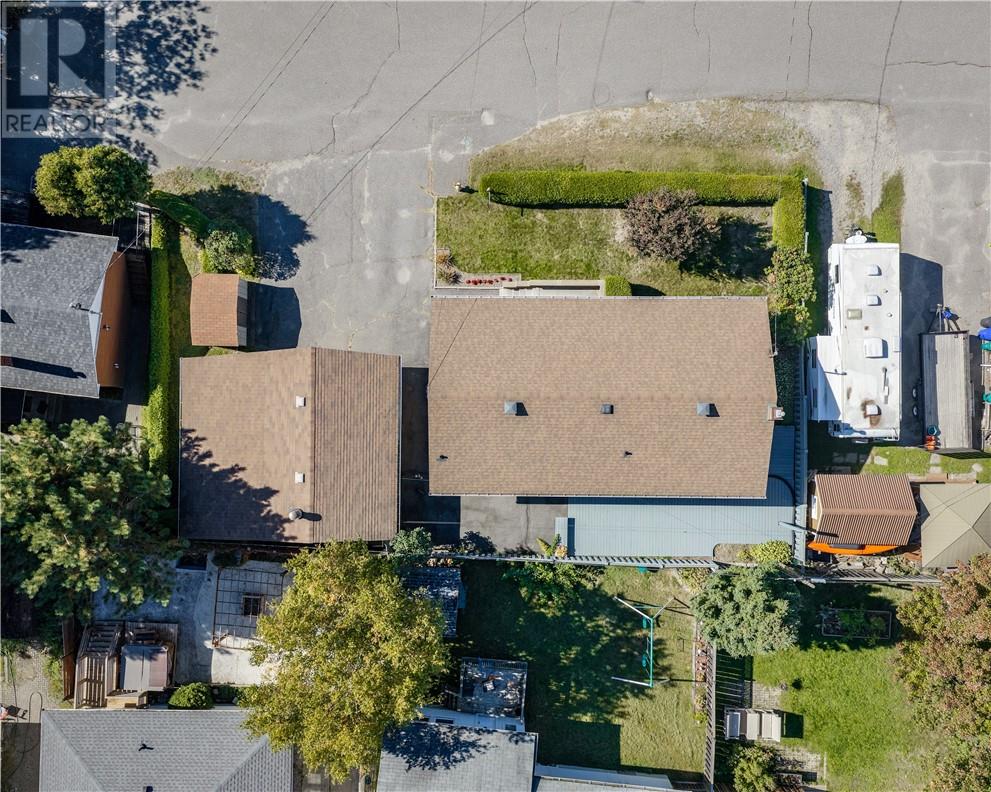84 Neelon Avenue - 32