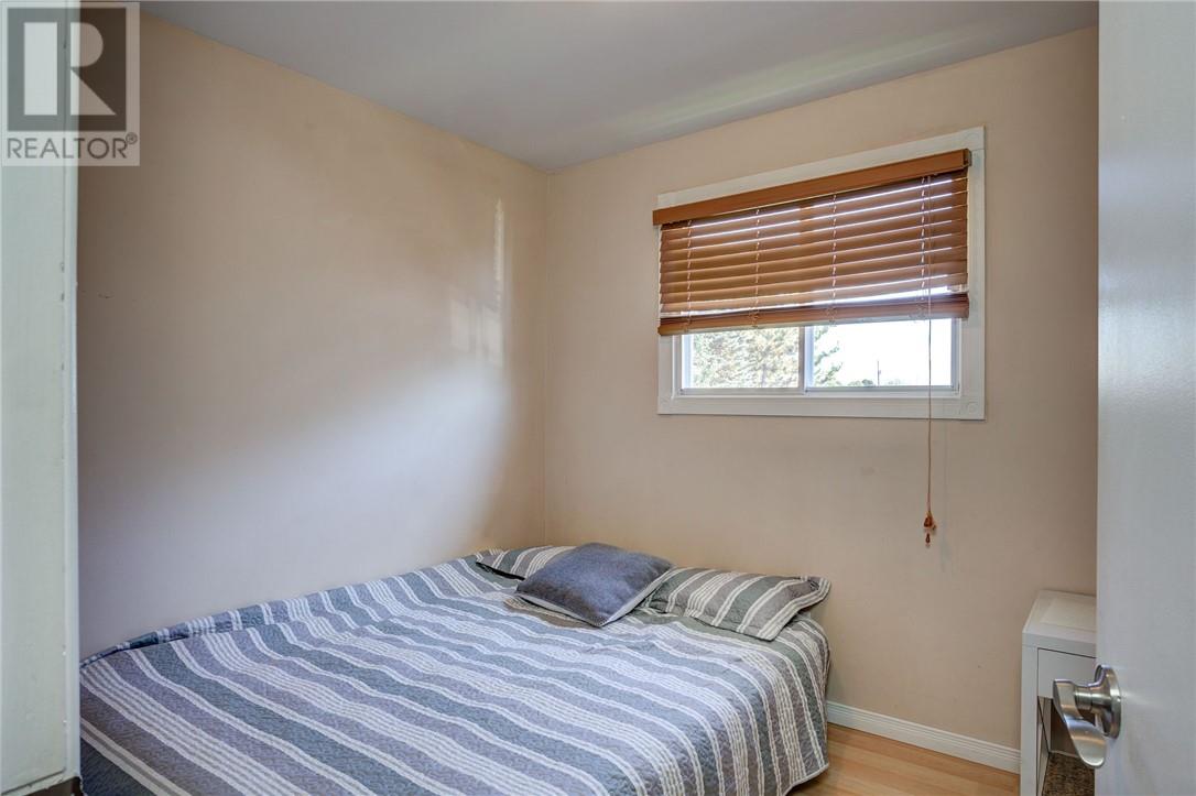 214 Bridge Street - Image 12