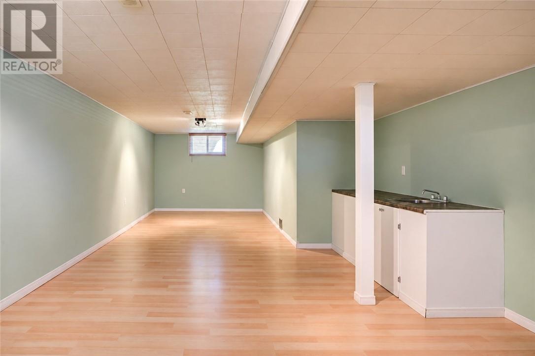 214 Bridge Street - Image 13