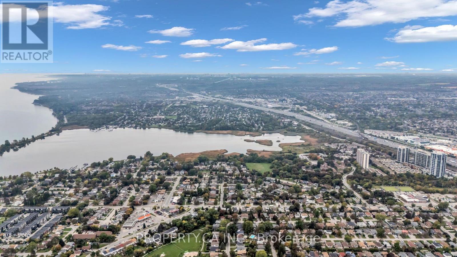 833 KROSNO BOULEVARD - Image 43