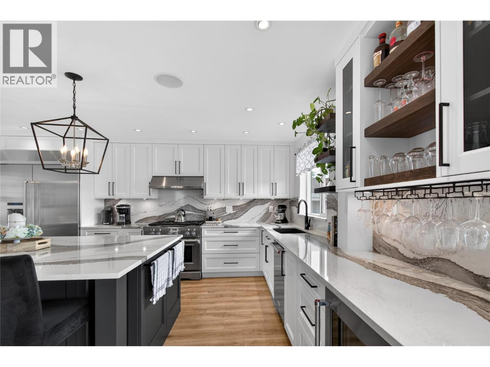 1070 MacCleave Avenue, Penticton