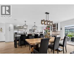 4pc Bathroom - 1070 Maccleave Avenue, Penticton, BC V2A3C6 Photo 10