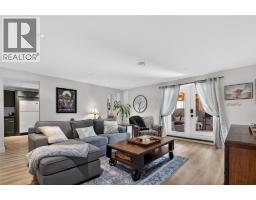 1070 Maccleave Avenue, Penticton, BC V2A3C6 Photo 31