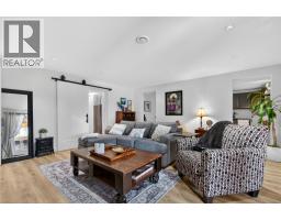 1070 Maccleave Avenue, Penticton, BC V2A3C6 Photo 32