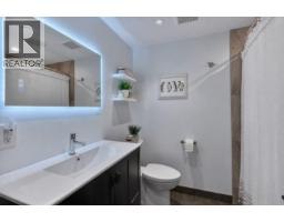1070 Maccleave Avenue, Penticton, BC V2A3C6 Photo 37