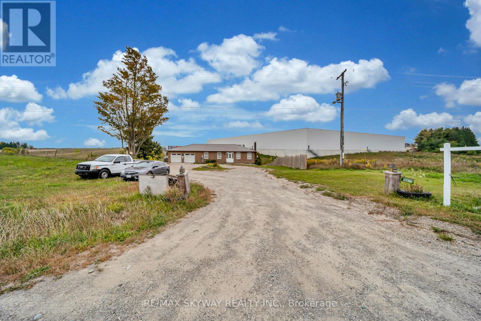 205386 COUNTY RD 109, East Garafraxa — photo 2