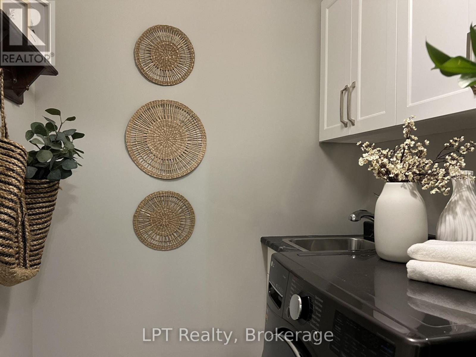 80 AMBROSIA TERRACE - Image 16