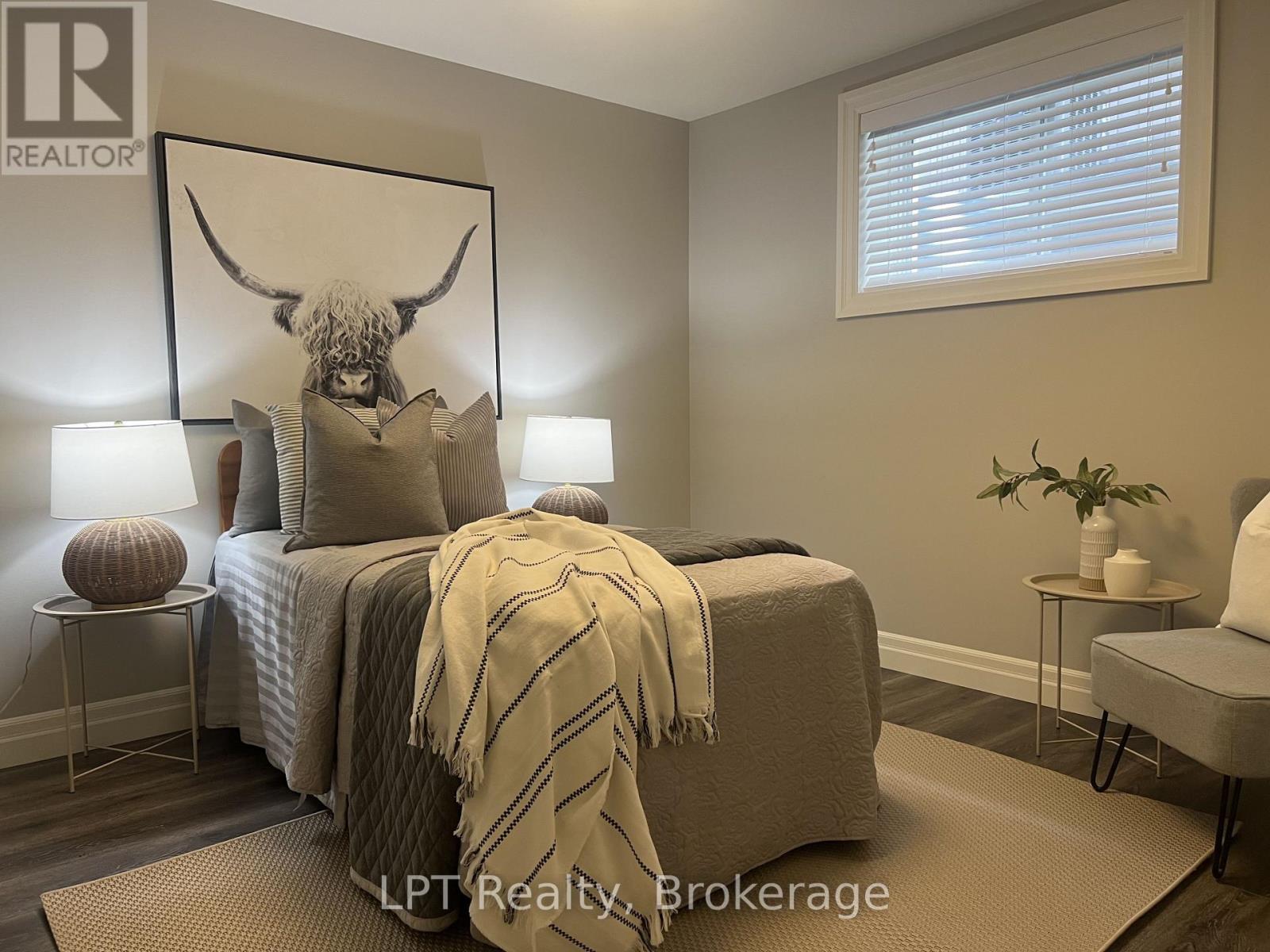 80 AMBROSIA TERRACE - Image 26