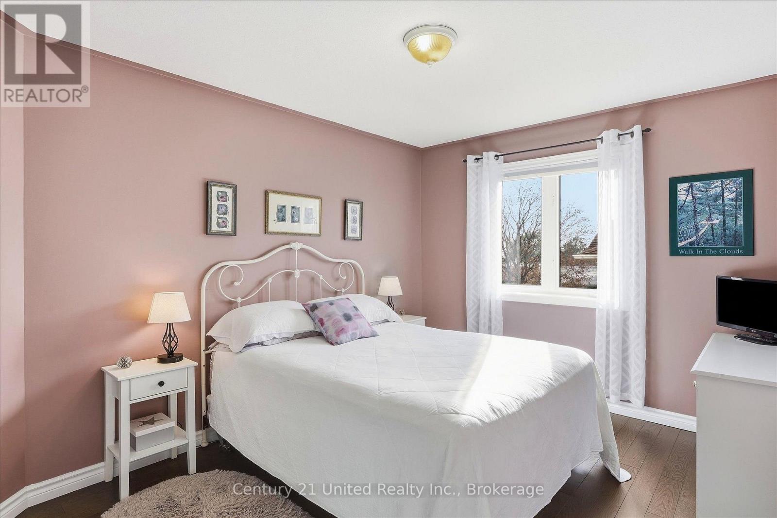 2318 SUMAC STREET - Image 17
