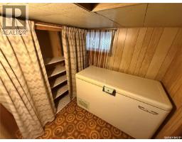 301 5th Avenue W, Kindersley, SK S0L1S0 Photo 15