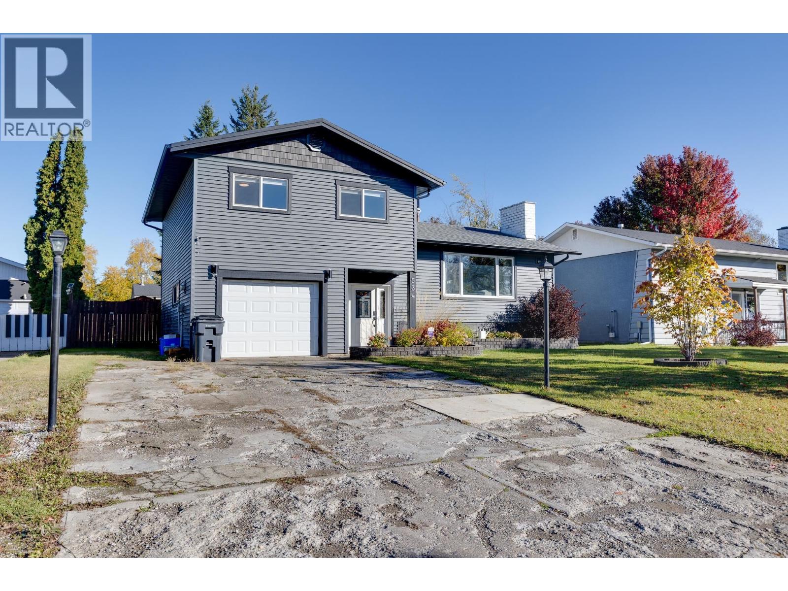 534 RUNNALLS AVENUE - 2