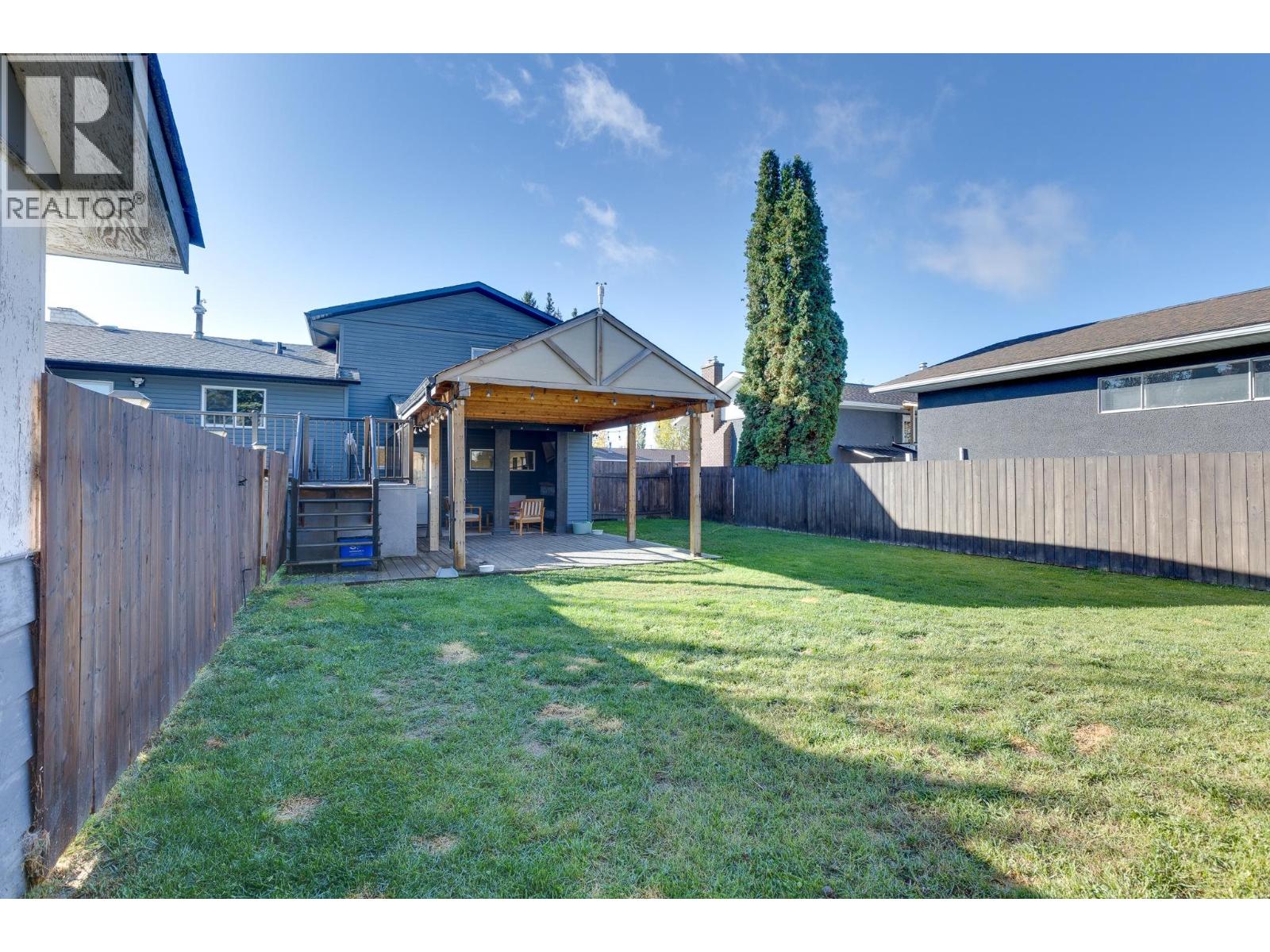 534 RUNNALLS AVENUE - 34
