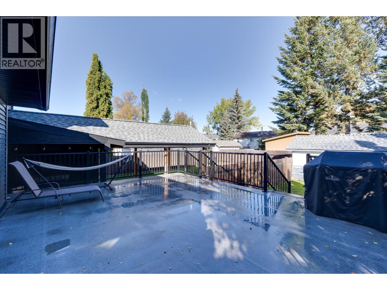 Photo 37 of 40 — 534 RUNNALLS AVENUE · Prince George, BC