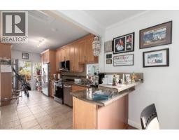 309 E Woodstock Avenue, Vancouver, BC V5W1N2 Photo 6