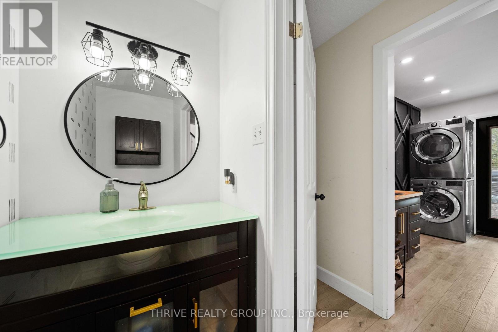70 PINEBROOK COURT - 15