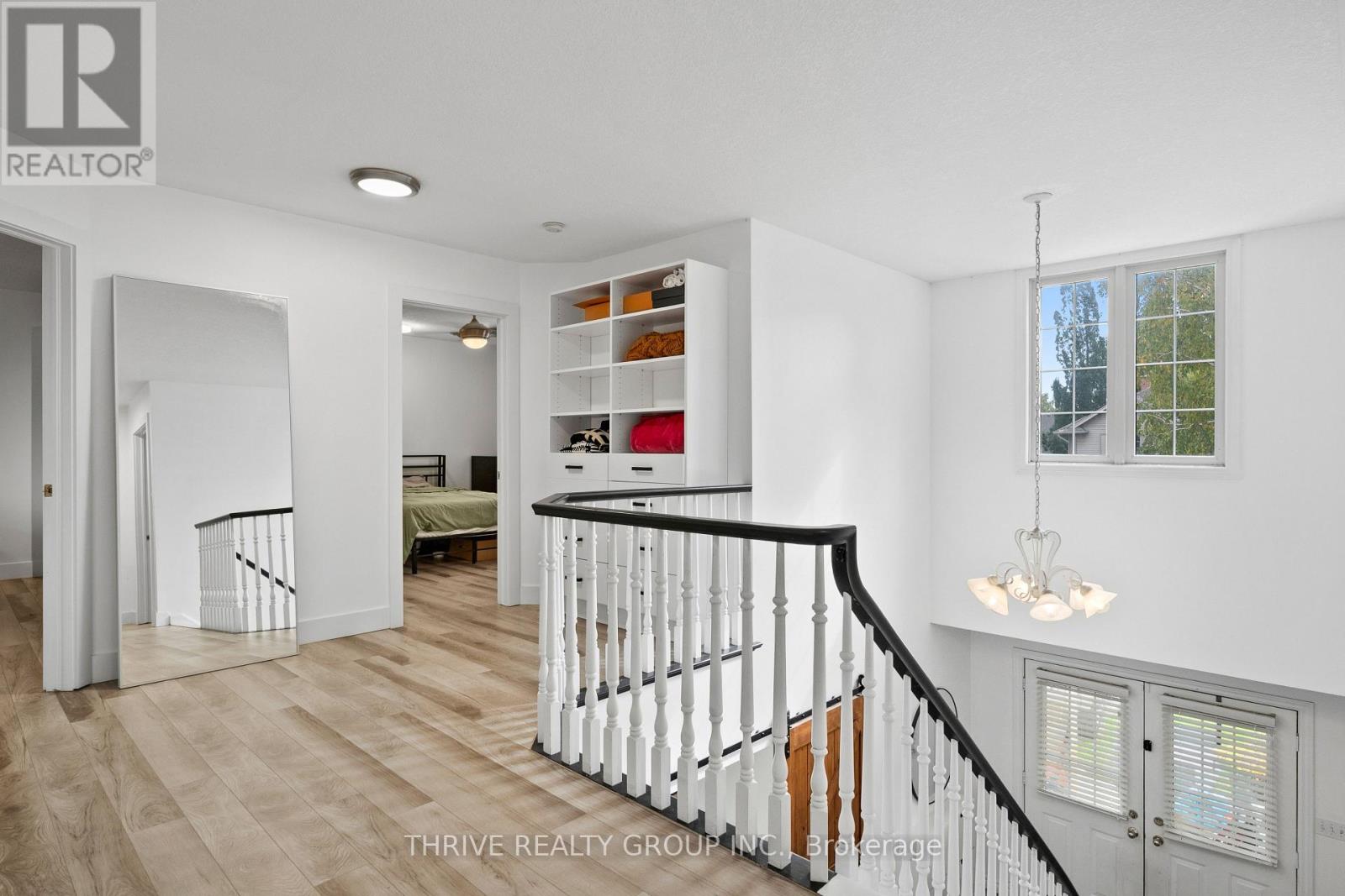 70 PINEBROOK COURT - 17